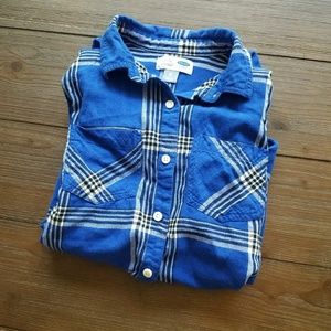 Flannel plaid button down shirt